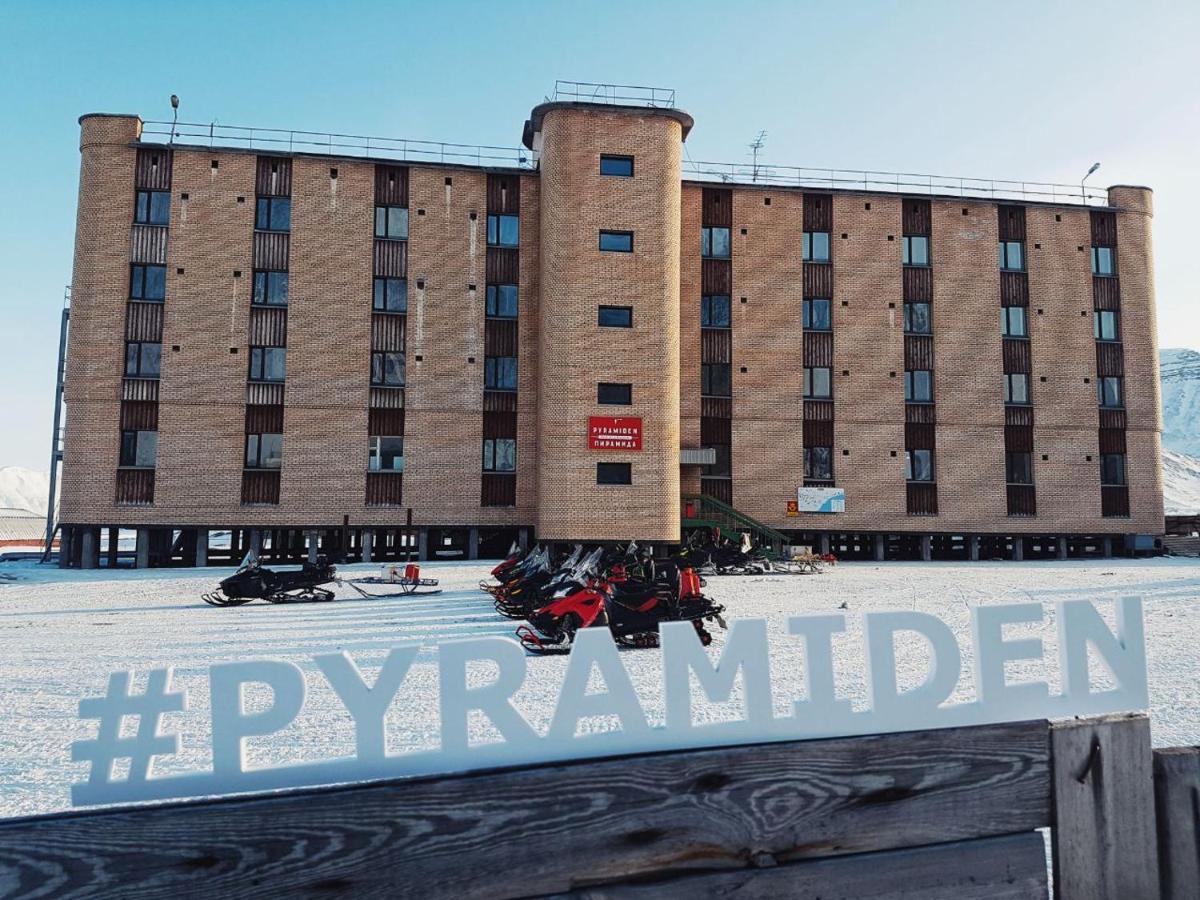 Hotel Pyramiden Exteriör bild